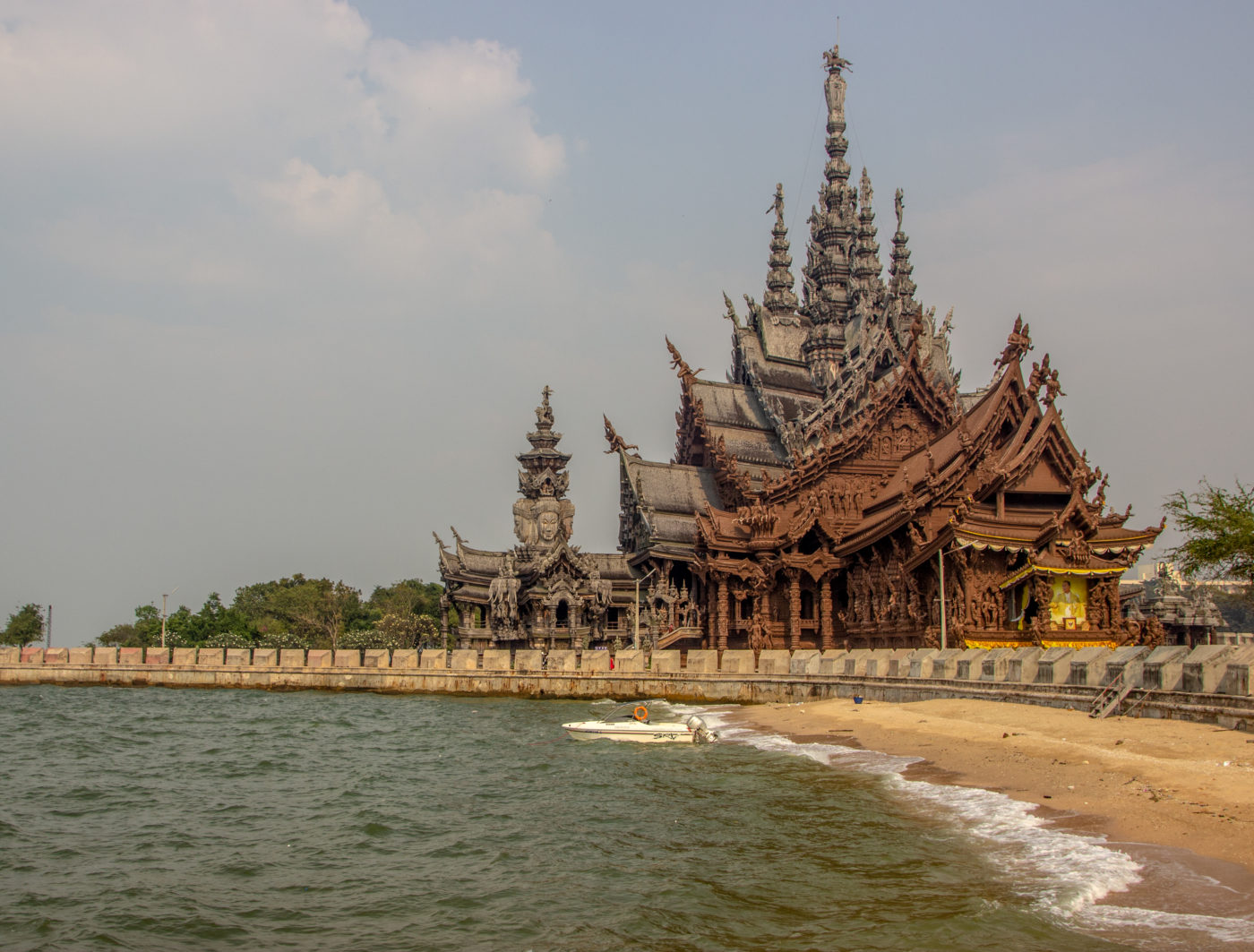 Pattaya, Thailand’s Must-See Sanctuary of Truth Temple Tour